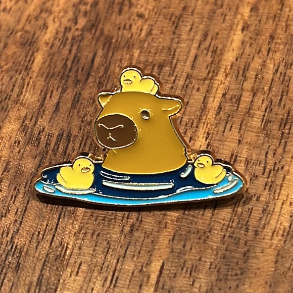 3/$15 Cute Capybara Water Hog with Ducklings Pin Brooch - Picture 6 of 6